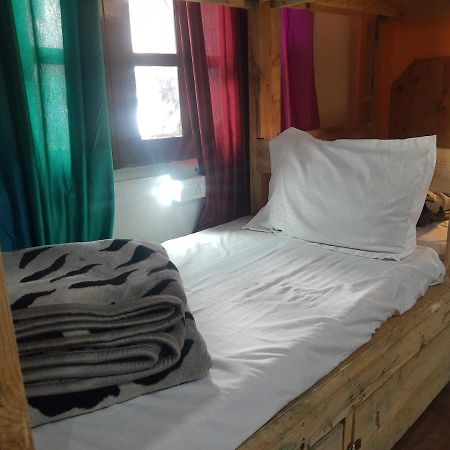 La Siesta India Manali Hostel Exterior photo
